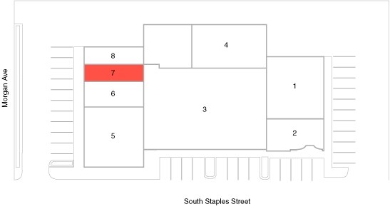 More Photos Of 1300-1336 S Staples St, Corpus Christi Department Store For Lease