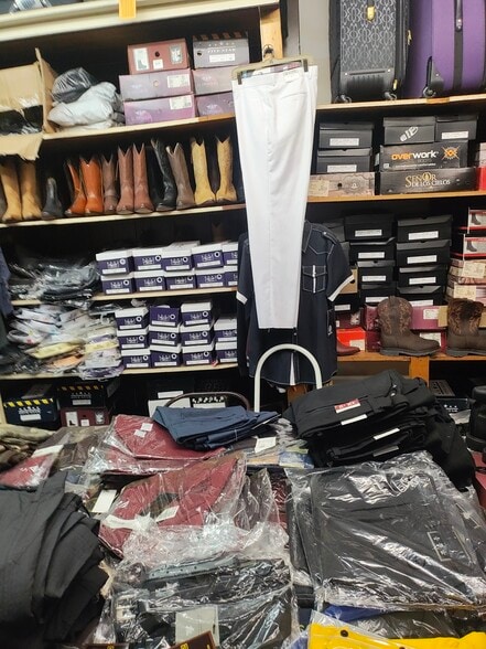 More Photos Of 389 W Avenue A, Belle Glade Freestanding For Sale