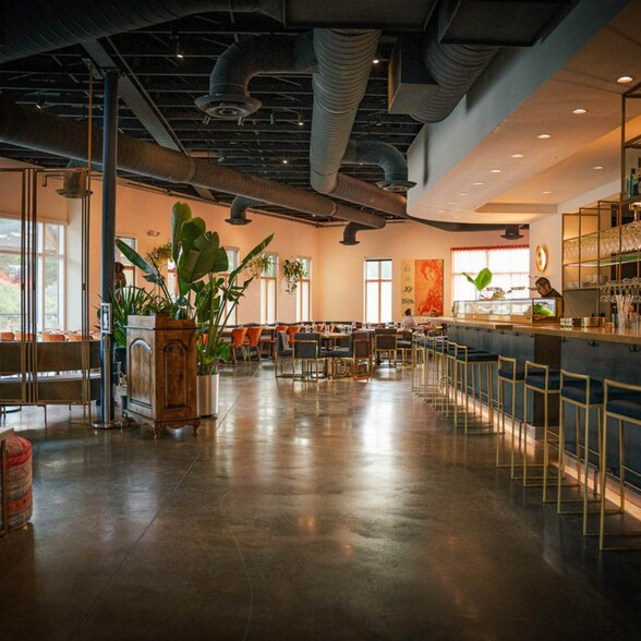 More Photos Of 7307 S Canyon Center Pky, Cottonwood Heights Restaurant For Sale