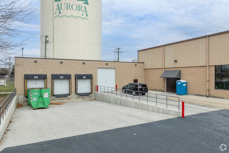 More Photos Of 31W290 Schoger Dr, Naperville Warehouse For Sale