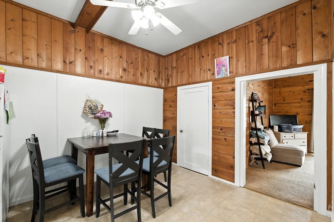 More Photos Of 575 Myrtle St, Half Moon Bay Apartments For Sale