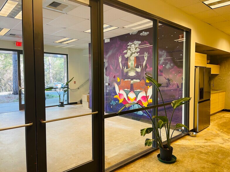 More Photos Of 420 Providence Mine Rd, Nevada City Coworking Space