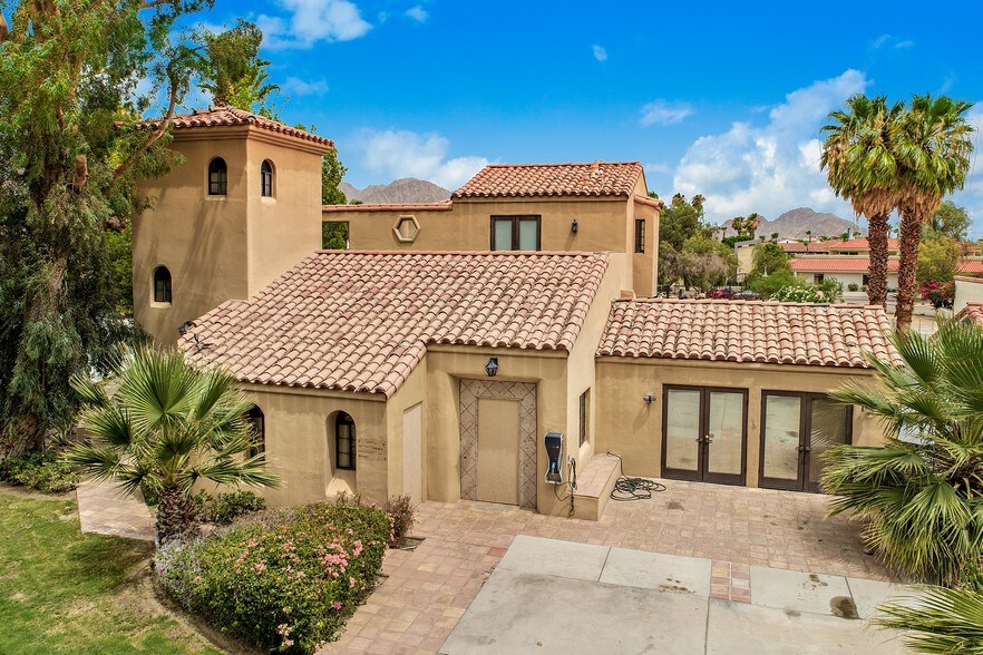 More Photos Of 51370 Avenida Bermudas, La Quinta Office Residential For Sale