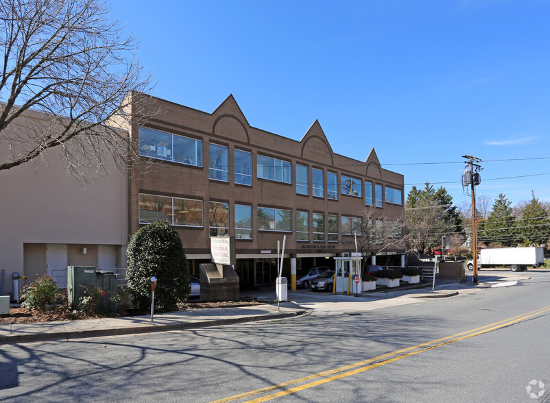 Primary Photo Of 4940 Hampden Ln, Bethesda Office For Lease