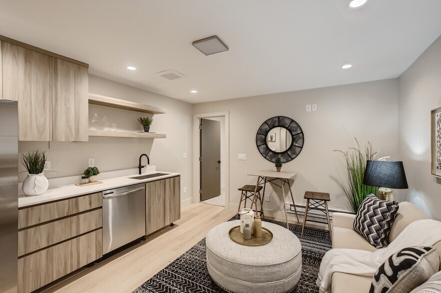 More Photos Of 2323 S High St, Denver Apartments For Sale