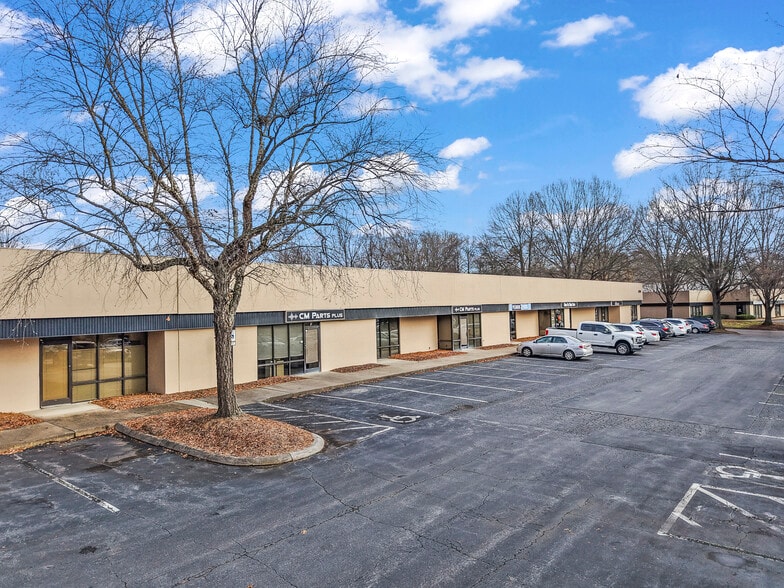 More Photos Of 4310 Enterprise Dr, Winston-Salem Light Manufacturing For Lease