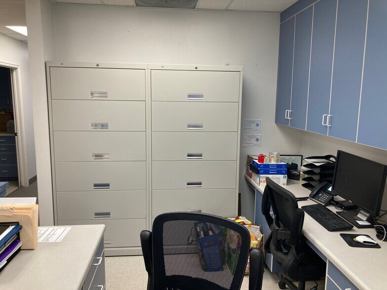 More Photos Of 9233 S Redwood Rd, West Jordan Medical For Lease