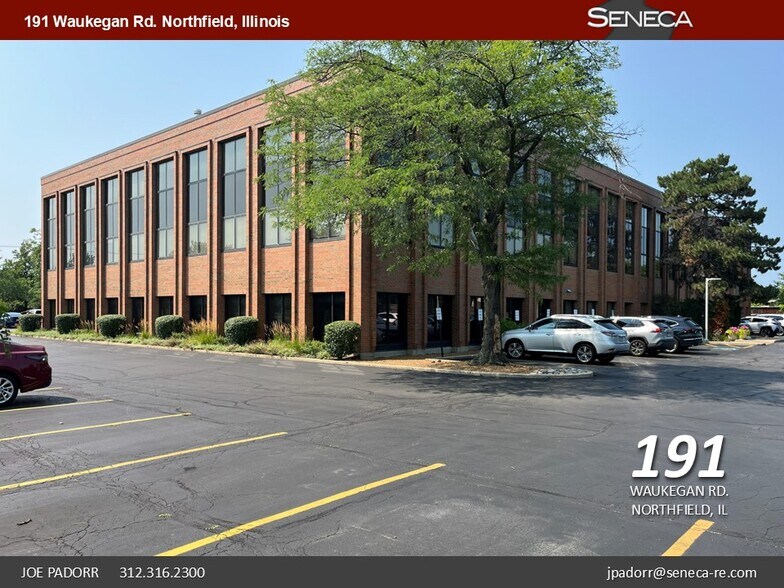 More Photos Of 191 Waukegan Rd, Northfield Medical For Lease