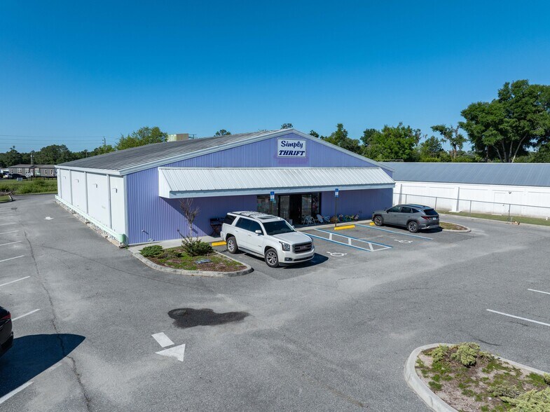 More Photos Of 4134-4136 W US Highway 90, Lake City Freestanding For Sale