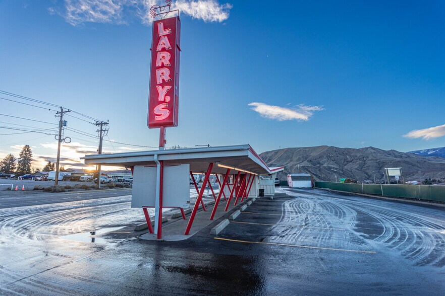 More Photos Of 120 Rock Island Rd, East Wenatchee Specialty For Sale