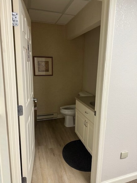 More Photos Of 1300-1325 23rd St S, Fargo Medical For Lease