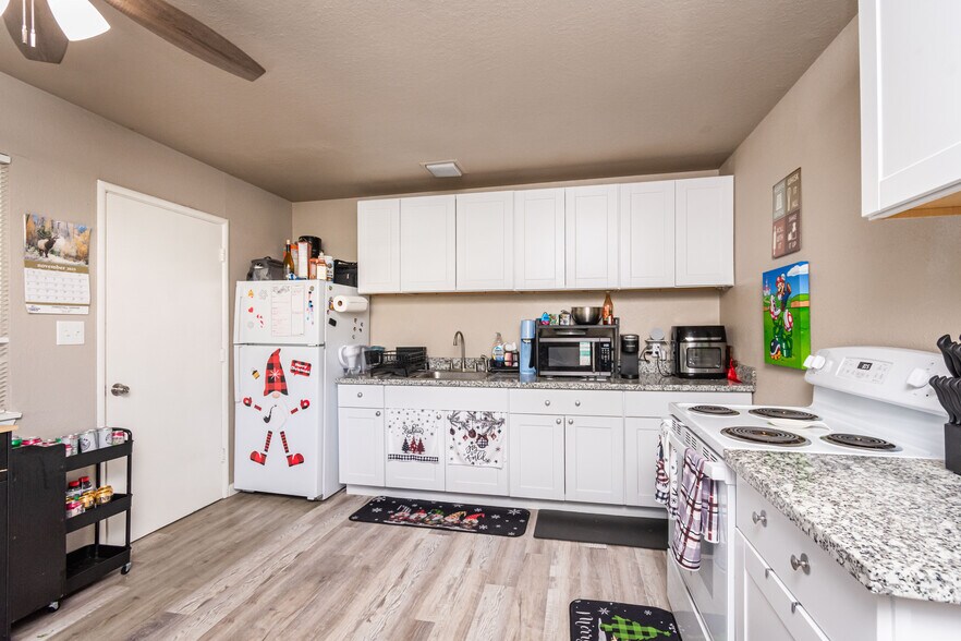 More Photos Of 162 Orr St, Auburn Apartments For Sale