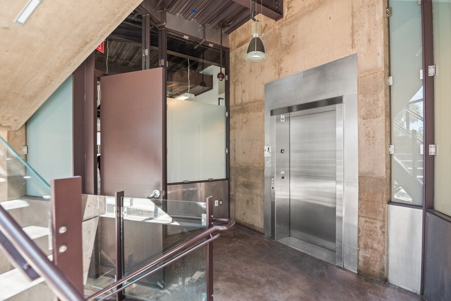 More Photos Of , Palo Alto Office For Sale