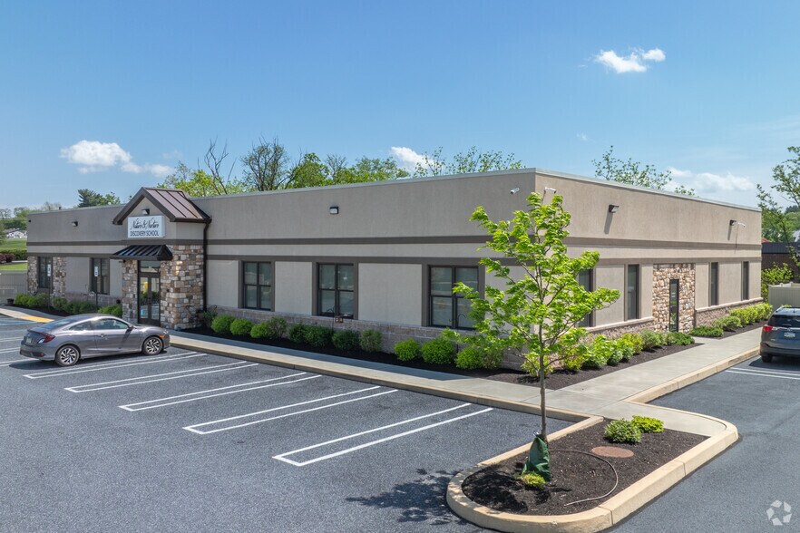 More Photos Of 4220 Linglestown Rd, Harrisburg Unknown For Lease