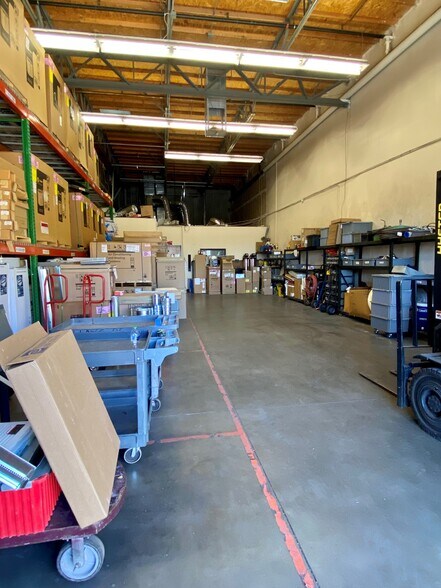 More Photos Of 24825 N 16th Ave, Phoenix Warehouse For Lease