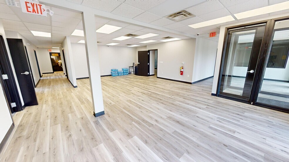 More Photos Of 1255 E M-36, Pinckney Medical For Sale