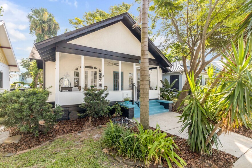 More Photos Of 407 Magnolia St, New Smyrna Beach Multifamily For Sale