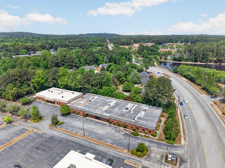 More Photos Of 3005 Lenora Church Rd, Snellville Office For Sale
