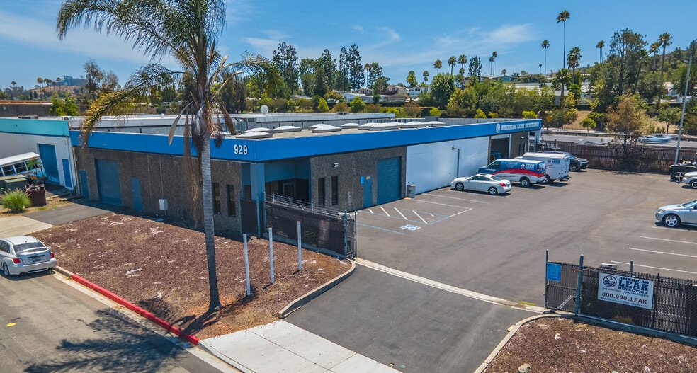 More Photos Of 929 Rancheros Dr, San Marcos Manufacturing For Lease