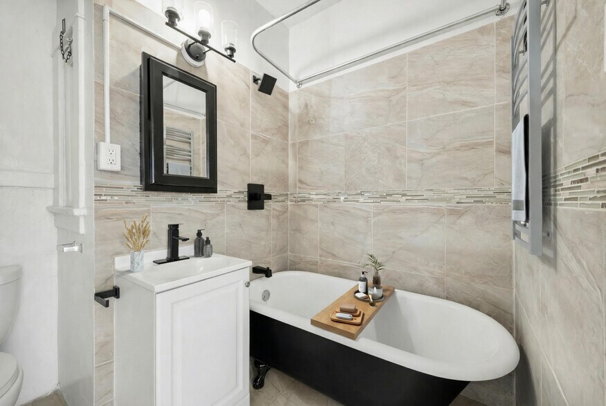 More Photos Of 623 E Broadway, Long Beach Apartments For Sale