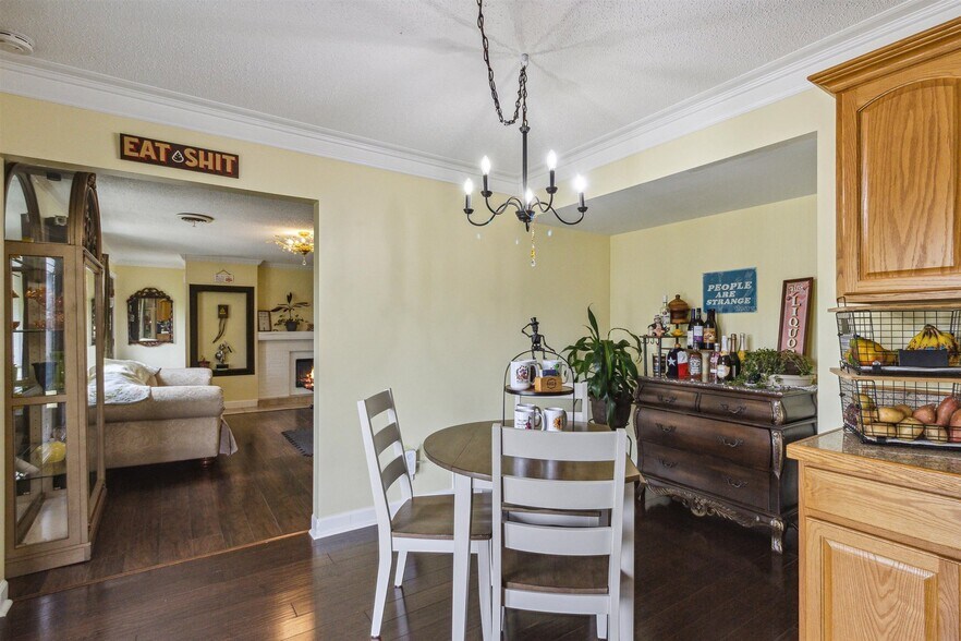 More Photos Of 7010 Frances Rd, Flushing Convenience Store For Sale