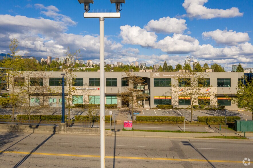 More Photos Of 50 Fell Av, North Vancouver Warehouse For Lease