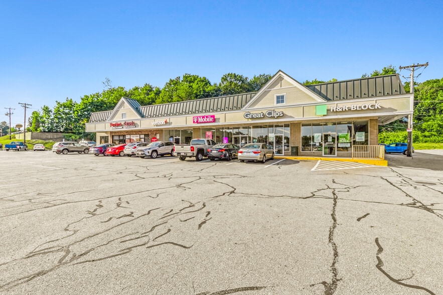 More Photos Of 326-384 Timpany Blvd, Gardner Unknown For Lease