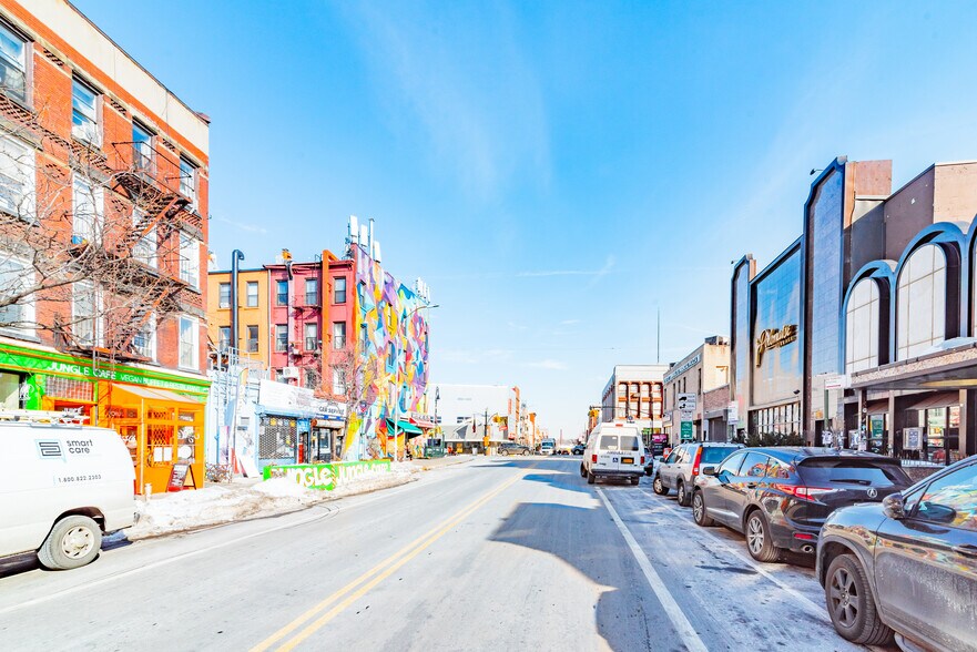 More Photos Of 47 Franklin St, Brooklyn Apartments For Sale