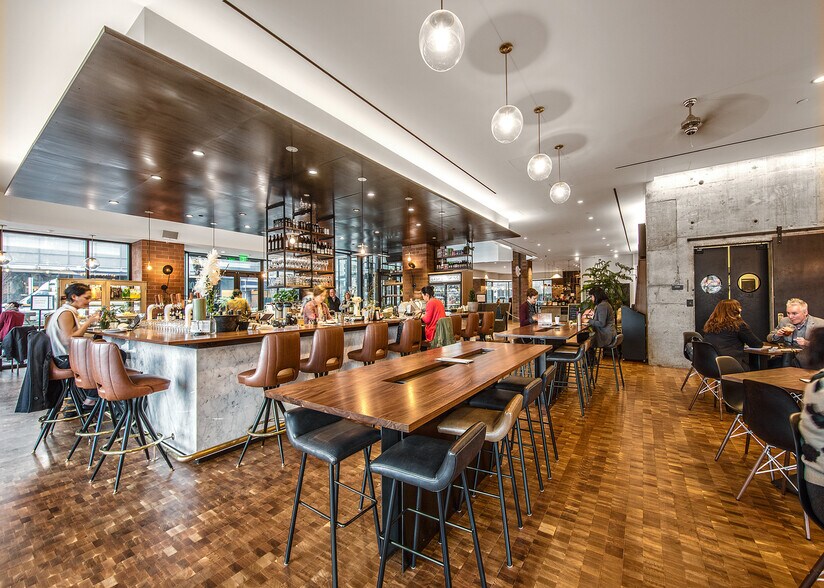 More Photos Of 720 Olive Way, Seattle Office For Sale