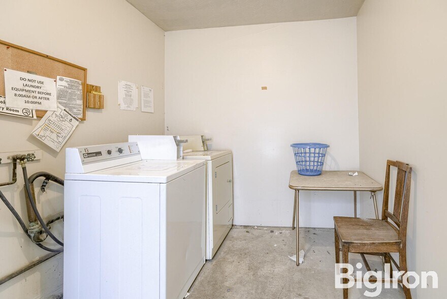 More Photos Of 130 S 5th St, Hebron Apartments For Sale