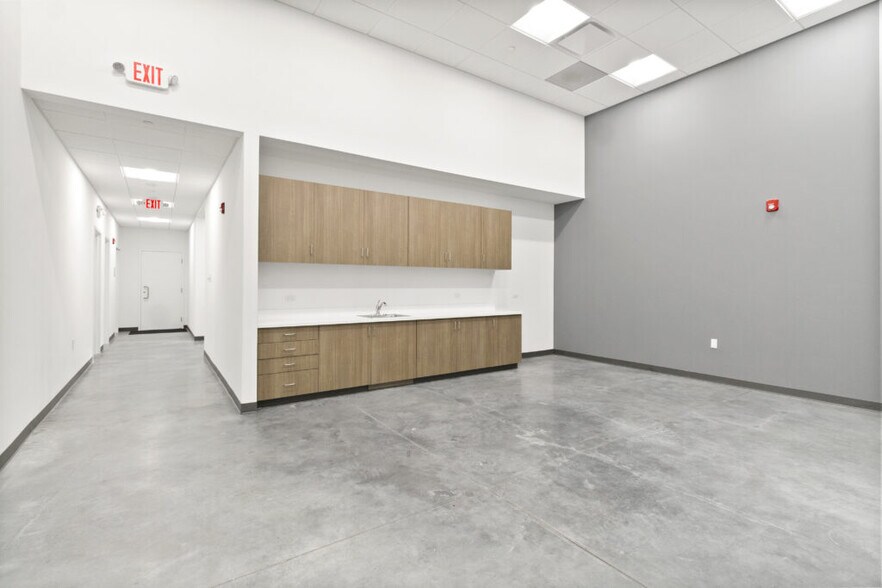 More Photos Of 50 Minnisink Ave S, Sayreville Unknown For Lease