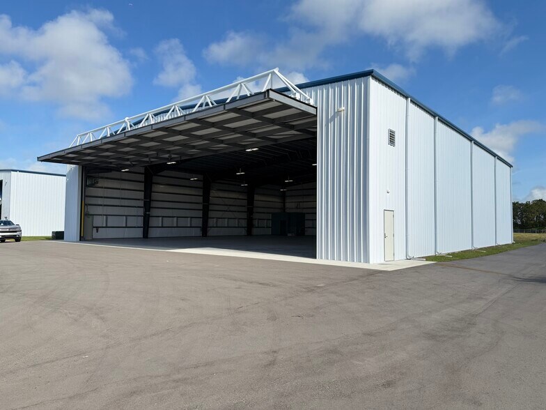 More Photos Of 229 Airpark Blvd, Immokalee Specialty For Sale