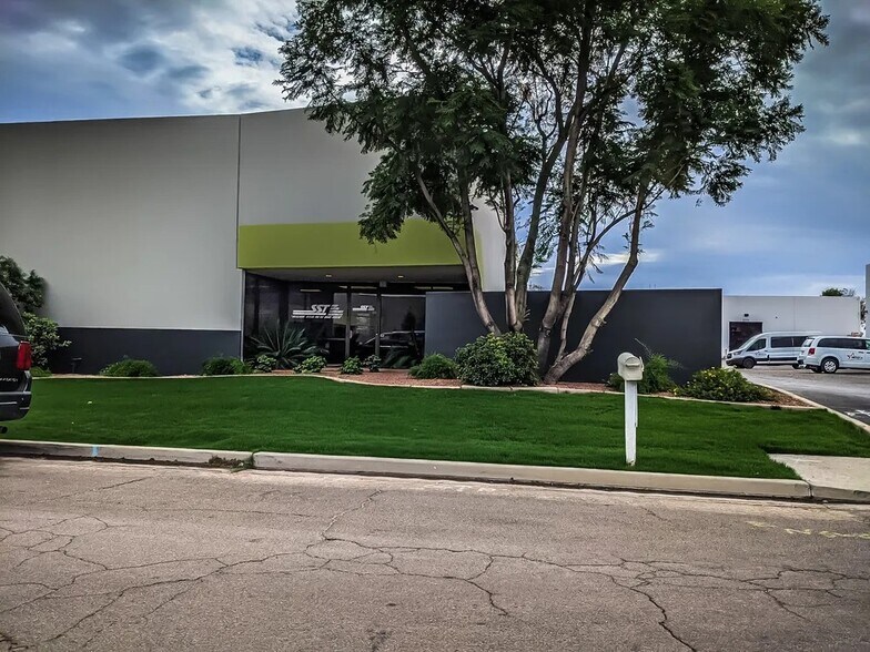 More Photos Of 1819 W 3rd St, Tempe Manufacturing For Lease