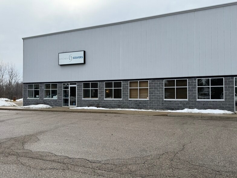 More Photos Of 3303 William Richardson Dr, South Bend Light Manufacturing For Sale