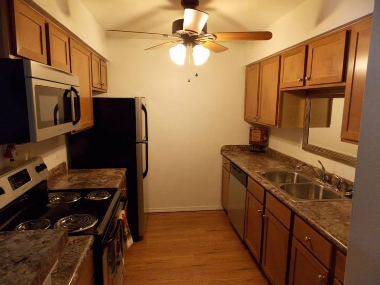 More Photos Of 2302 S 137th East Ave, Tulsa Apartments For Sale