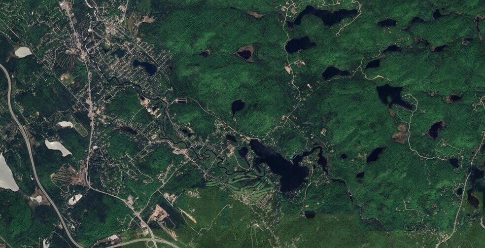 More Photos Of Ch Chemin du Lac-La Salle, Val-morin Land For Sale