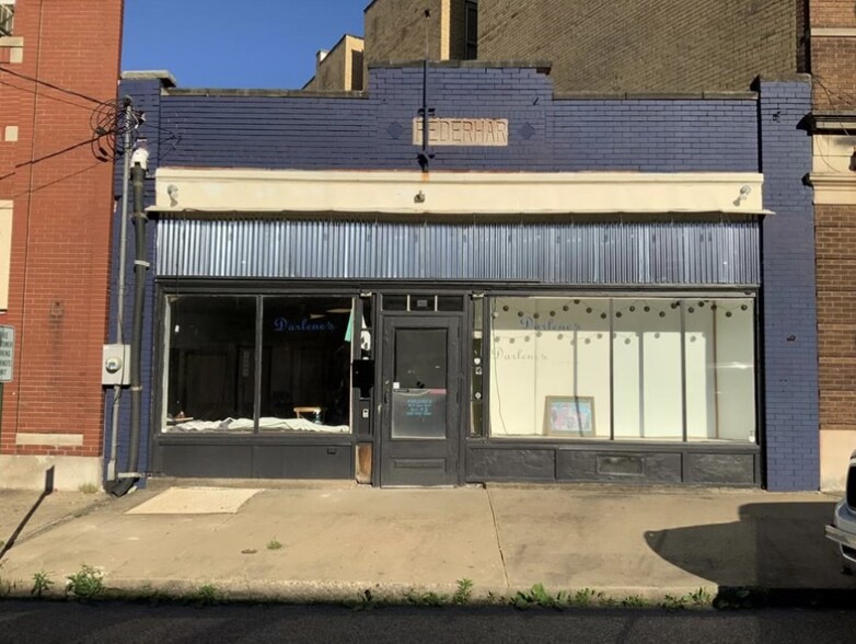 Primary Photo Of 620 Saint Clair Ave, East Liverpool Storefront For Sale