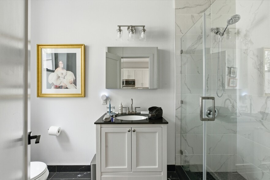 More Photos Of 29 Greenpoint Ave, Brooklyn Apartments For Sale