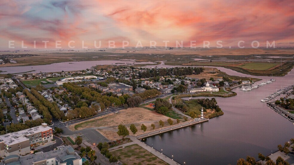 More Photos Of 950 Marina Cir, Suisun City Land For Sale