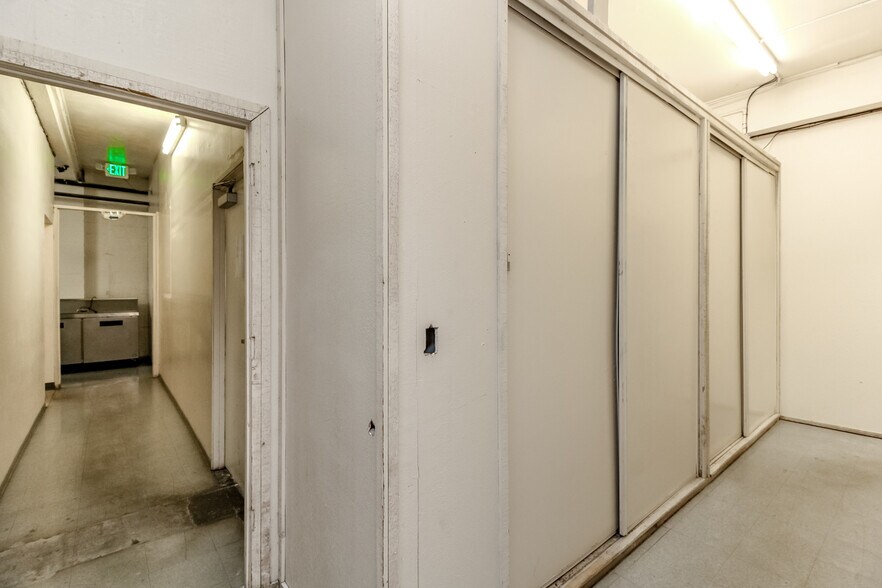 More Photos Of 5718 Pacific Ave SE, Lacey Freestanding For Lease