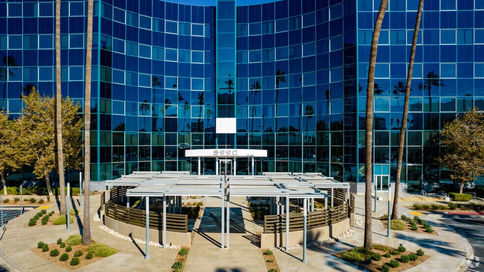 More Photos Of 5990 Sepulveda Blvd, Sherman Oaks Office For Lease