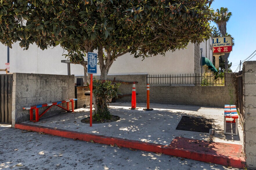 More Photos Of 2746 Durfee Ave, El Monte Warehouse For Sale