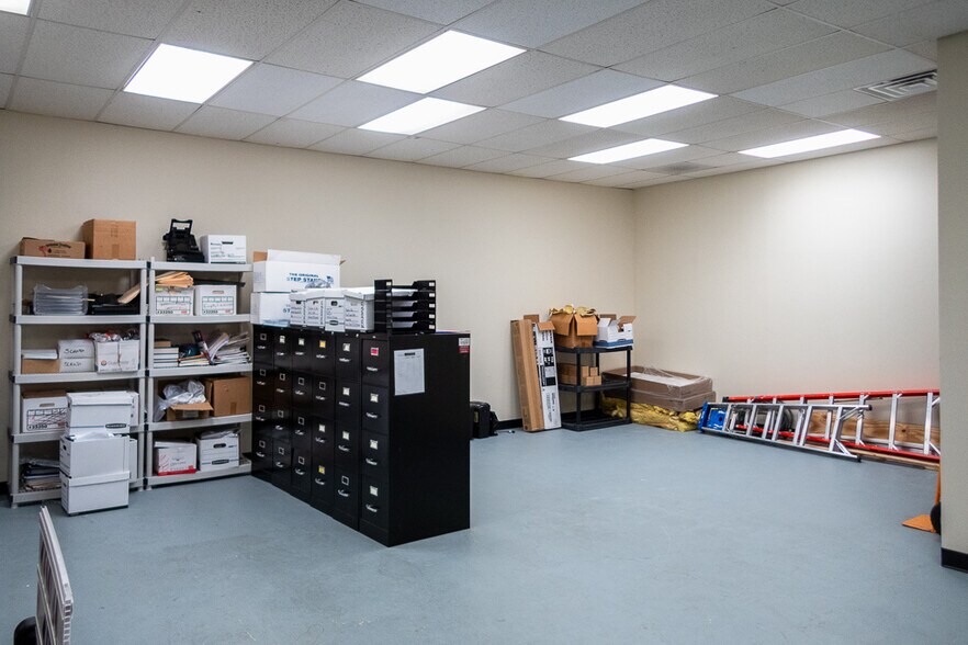 More Photos Of 1117 Union Blvd, Allentown Office For Sale