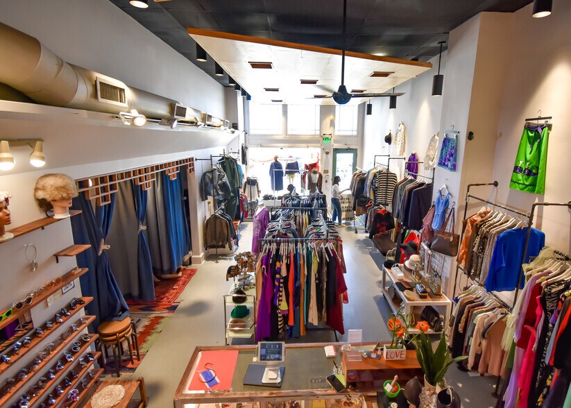 More Photos Of 2104 18th St NW, Washington Storefront Retail Residential For Lease