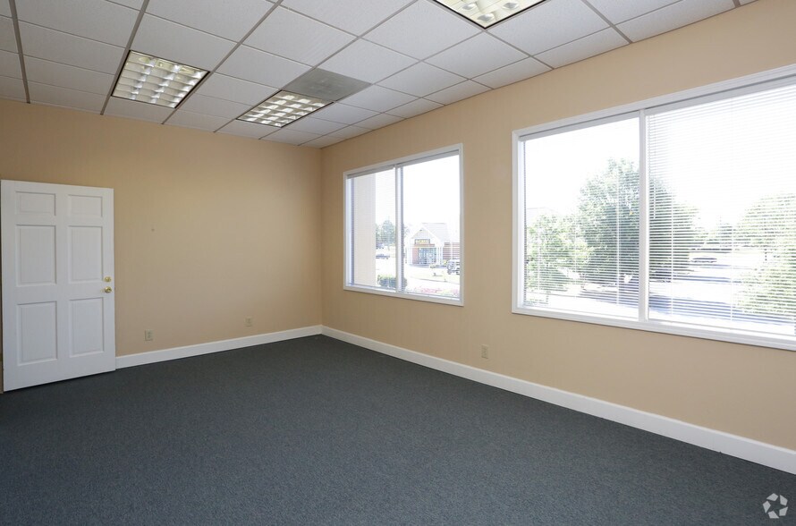 More Photos Of 2375 Wall St SE, Conyers Unknown For Lease