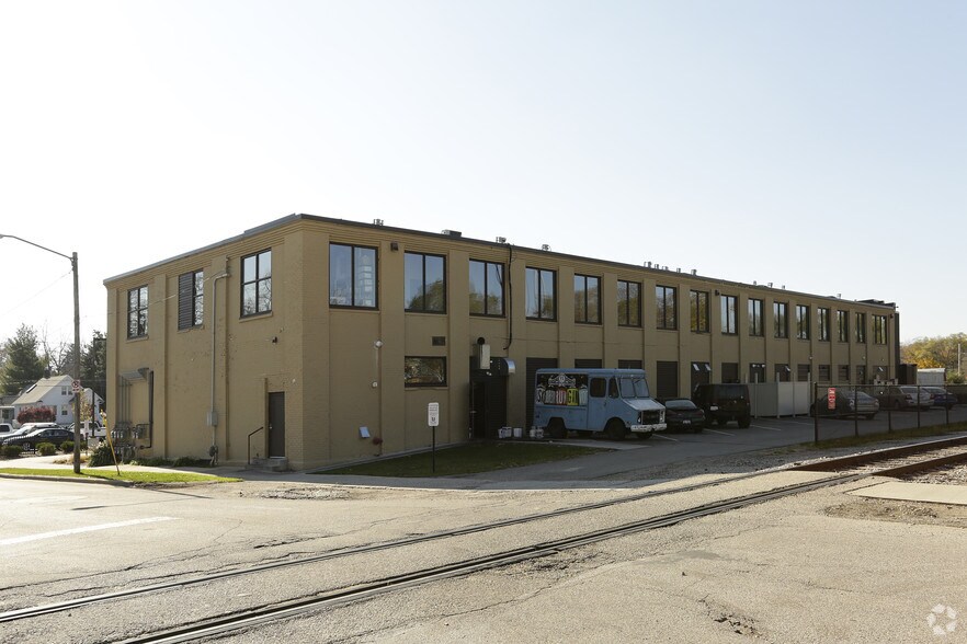 More Photos Of 855 Michigan St NE, Grand Rapids Apartments For Lease