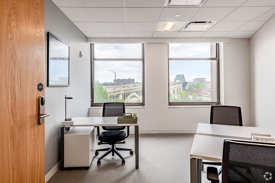 More Photos Of 1468 W 9th St, Cleveland Coworking Space