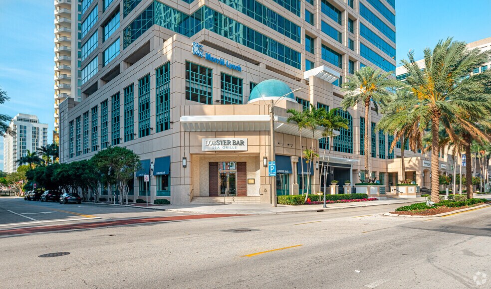 More Photos Of 450 E Las Olas Blvd, Fort Lauderdale Office For Lease
