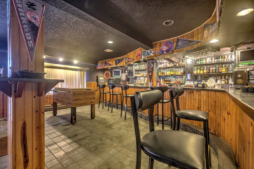 More Photos Of 399 Wolcott Rd, Wolcott Restaurant For Sale