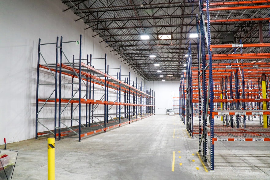 More Photos Of 2000 Northfield Ct, Roswell Distribution For Lease